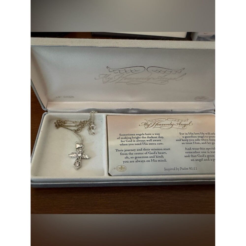 925 Sterling Silver Angel Cross Pendant Necklace 18” Chain New in Box